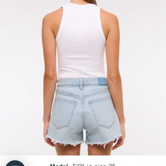 Abercrombie & Fitch 90s relaxed cutoff short high rise - Picture 6 of 7